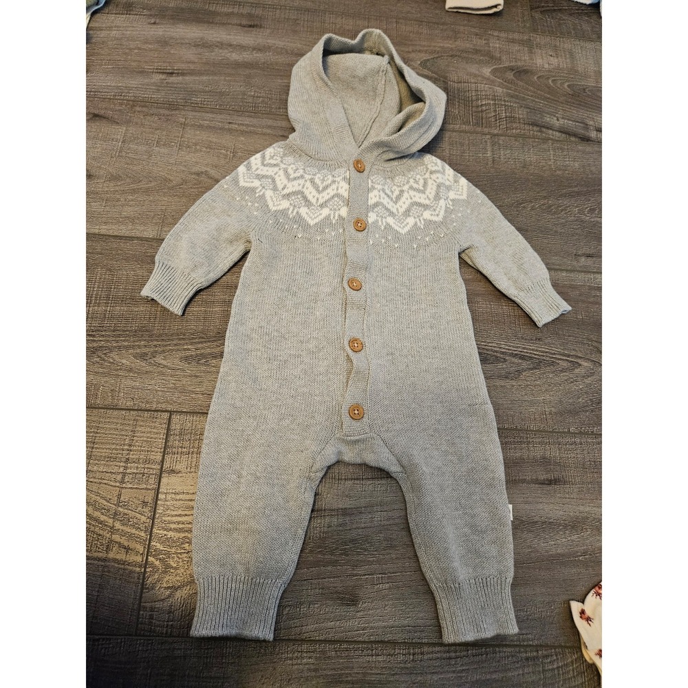 Little planet baby boy outfit 0-3 mos